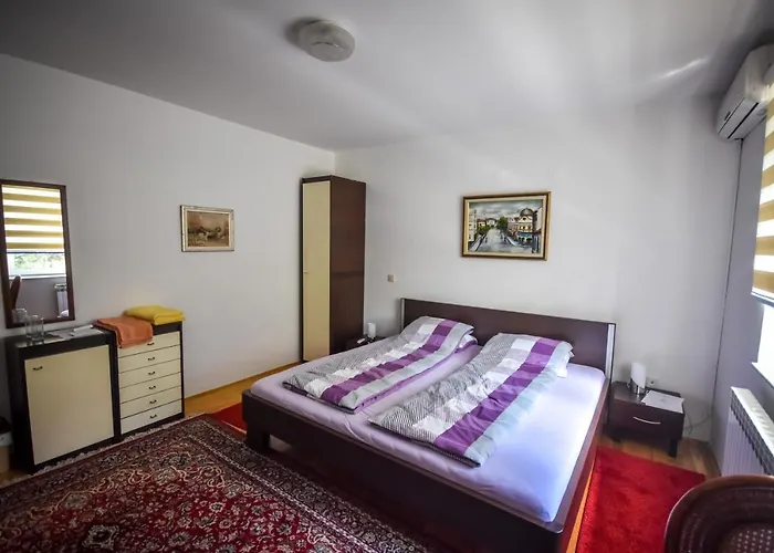 招待所 Old Town 塞拉耶佛